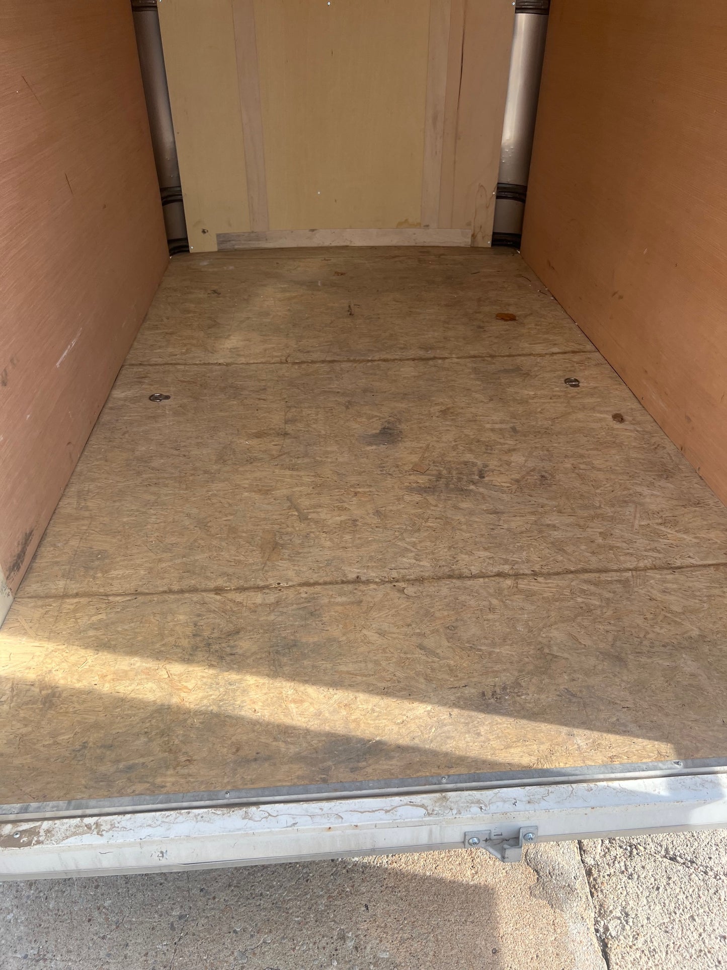 6X10 ENCLOSED TRAILER