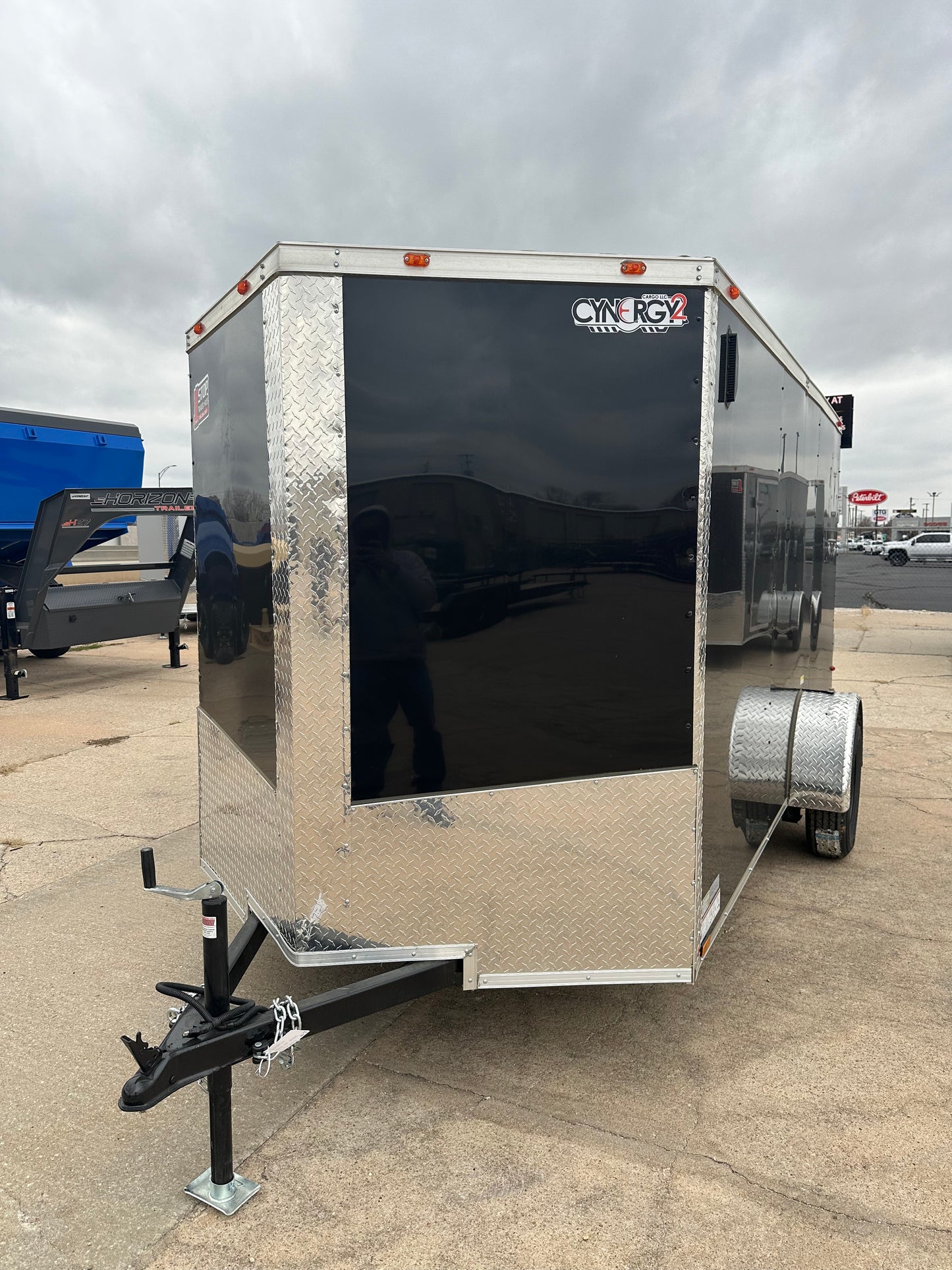 6'X12' Enclosed Trailer