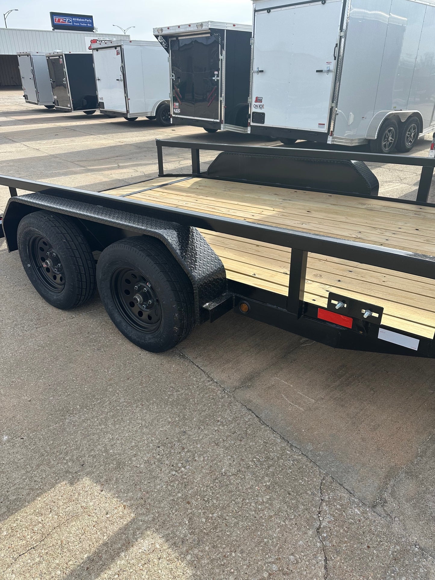 83"X16' KL Pipe Top Utility Trailer