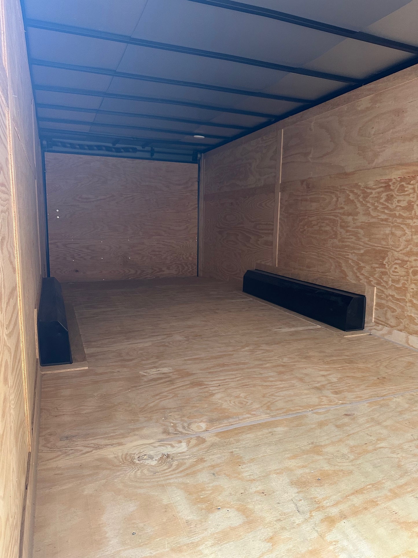 CYNERGY2 8.5'X18' BASIC Enclosed Trailer C25-0872