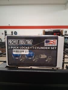 2 puck locks +1 Cylinder set blue