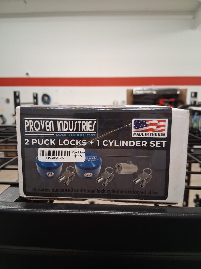 2 puck locks +1 Cylinder set blue