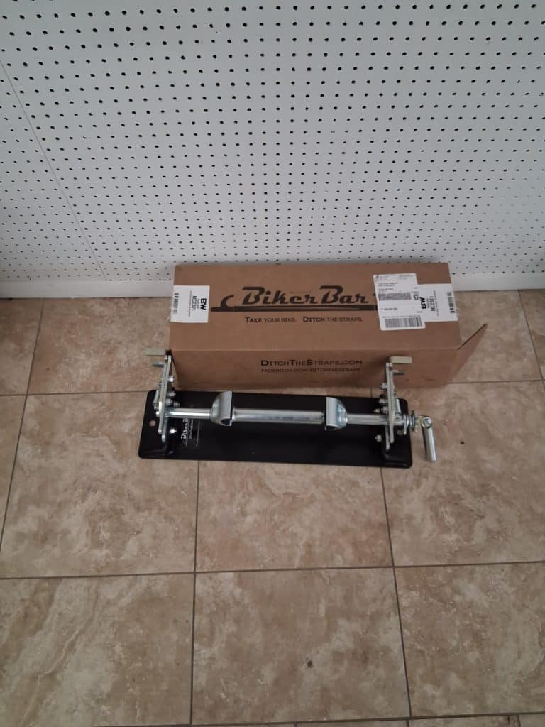 B AND W BIKER BAR FITS HARLEY DAVIDSON TOURING MODEL MC2301